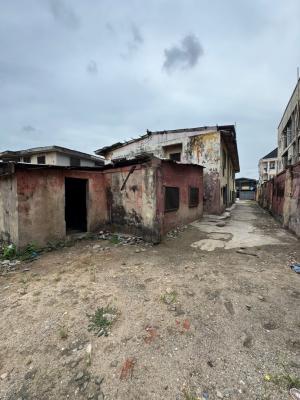 Storey Building with Blocks of Flats Sitting on a 1600sqm Land, Surulere, Lagos, Block of Flats for Sale