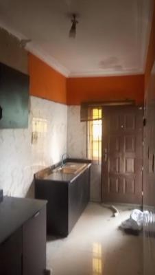 Lovely 3 Bedroom Flat, Off Ijesha Road*, Surulere, Lagos, Flat / Apartment for Rent