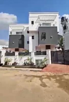 Luxurious 4 Bedroom Terrace Duplex Self Compound, Guzape District, Abuja, Terraced Duplex for Sale