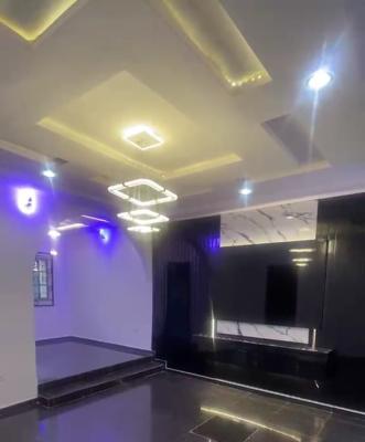 Standard 3bedrooms Flat 2 Masters,1 Central,& 1 Visitor Toilet, Along Second Ugbor Tarred Road, Gra, Benin, Oredo, Edo, House for Rent