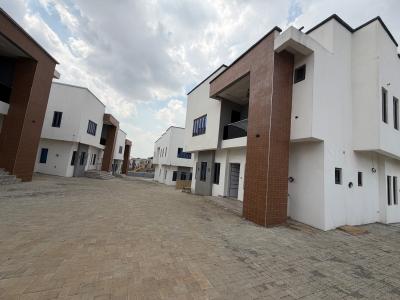 5 Bedrooms Detached Duplex, Guzape District, Abuja, Detached Duplex for Sale