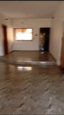 Well Maintained 3 Bedroom Flat, Omole Phase 2, Ikeja, Lagos, Flat / Apartment for Rent