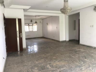 Spacious 4bedroom Flat in a Secured Estate, Victoria Island (vi), Lagos, Flat / Apartment for Rent