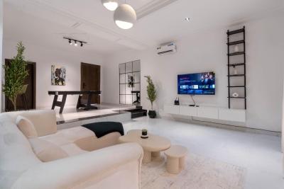 1 Bedroom Apartment, Lekki Phase 1, Lekki, Lagos, Flat / Apartment Short Let