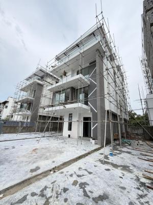 Amazing 5 Bedroom Fully Detached