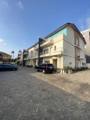 Spacious 4 Bedroom Terrace Duplex with Bq, Lekki Phase1, Lekki, Lagos, Terraced Duplex for Rent