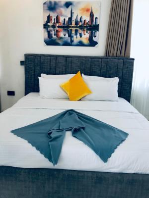 Luxurious and Executive 2 Bedroom Apartment(daily, Weekly and Monthly), Ilasan, Lekki, Lagos, Flat / Apartment Short Let