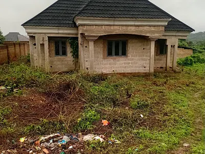 3 Bedroom Bungalow 1½plots of Land — Okinni Osogbo, Osogbo, Osun