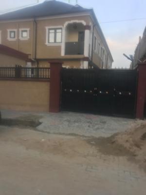 Newly Built and Tastefully Finished 2 Bedroom Flat with All Rooms En-s, Ajose Street Off Fadipe Shomolu Lagos., Shomolu, Lagos, Flat / Apartment for Rent