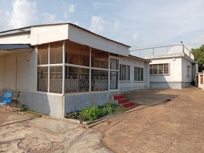 4 Bedroom Bungalow with 2 Bedroom Bq for Commercial, Ibikunle Street, Old Bodija, Ibadan, Oyo, Detached Bungalow for Rent