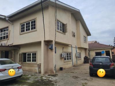 4 Bedroom Semi Detached Duplex with 2 Sitting Rooms, 2 Bedroom, 24th Crescent, Gwarinpa, Abuja, Semi-detached Duplex for Sale