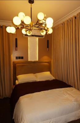 Studio Apartment (compact Size) (not Shared Apt), Omorinre Johnson, Lekki Phase 1, Lekki, Lagos, Self Contain (single Rooms) Short Let