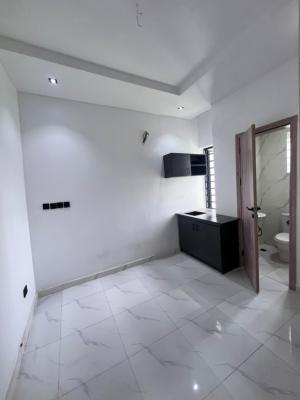 Clean Room Self-con, Westend Estate, Lekki County, Lekki, Lagos, Self Contain (single Rooms) for Rent