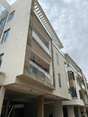 Exclusive 3 Bedroom Apartment with an Elevator, Adeniyi Jones, Ikeja, Lagos, Flat / Apartment for Sale