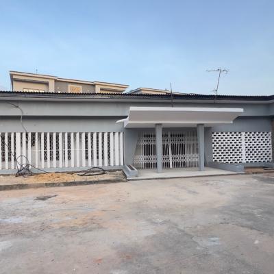 Spacious 4 Bedrooms Flat Bungalow for Lease/letting, Oduduwa Crescent /ikeja Gra, Ikeja Gra, Ikeja, Lagos, Detached Bungalow for Rent