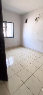 Spacious 2bedroom Apartment, Orchid Road Lekki, Lekki, Lagos, Flat / Apartment for Rent