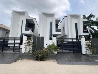 4 Bedrooms  Detached Duplex with Bq and Swimming Pool, Thomas Estate, Ajah, Lagos, Detached Duplex for Sale