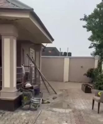 2 Flats of 3 & 2 Bedrooms Each 100ft By 100ft Land, Ogumwenyin Road, Off Ugbor Central,, Benin, Oredo, Edo, Block of Flats for Sale