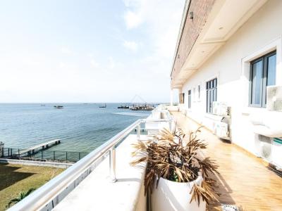 Waterfront & Furnished 3 Bed Penthouse with Bq, Pool, Gym, 247 Power E, Lekki Phase 1, Lekki, Lagos, Flat / Apartment for Rent
