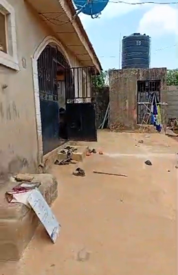 Standard Two Bedroom Flat, Ikorodu, Lagos, Flat / Apartment for Rent