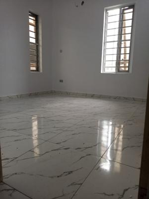 Neat Self Contain Upstairs with Private Kitchen and Bathroom, Secured Estate, Osapa, Lekki, Lagos, Self Contain (single Rooms) for Rent