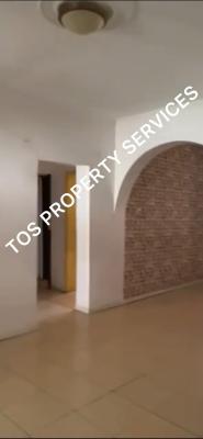 Spacious 2 Bedroom Apartment, Sabo-alagomeji, Alagomeji, Yaba, Lagos, Flat / Apartment for Rent