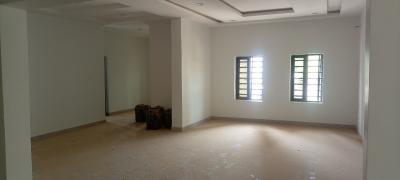 Luxury 3-Bedroom Apartment With1-Room Chalet. — Guzape District, Abuja