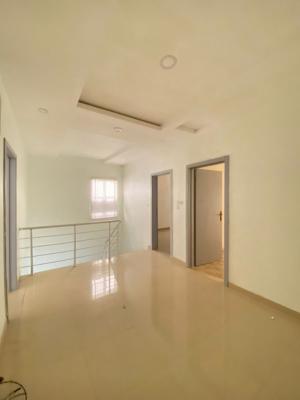 Sparky Clean 4 Bedroom Duplex Terrace in a Top Notch Service Estate, Orchid Road Lekki Luxury Estate 🏡 Before Round About, Lekki, Lagos, Terraced Duplex for Sale