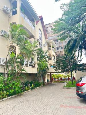 Elegant and Vintage Luxury 3 Bedroom Apartment, Parkview Estate, Ikoyi, Lagos, Flat / Apartment for Sale