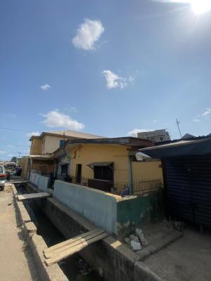Bungalow in a Very Good Accessible Location, Off Cole Street, Itire-ikate, Surulere, Lagos, Detached Bungalow for Sale