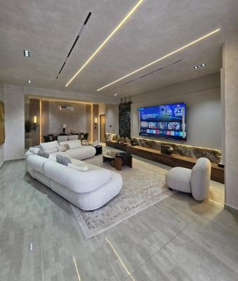 2 Bedroom Luxury Apartments, Lekki Phase 1, Lekki, Lagos, Flat / Apartment for Sale