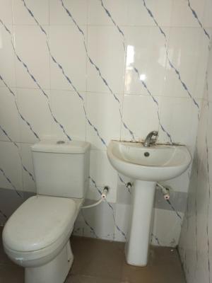 Lovely 2bedroom Flat at Magboro Via Ojodu Berger, Bankole Est Magboro, Magboro, Ogun, Flat / Apartment for Rent