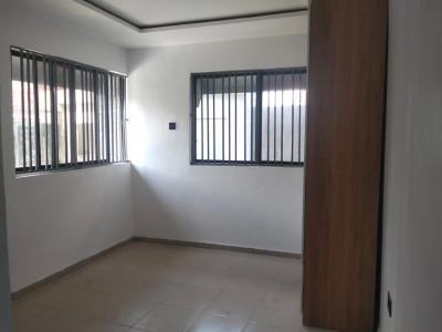 Executive and Spacious 3bedroom Flat, Maryland, Lagos, Flat / Apartment for Rent