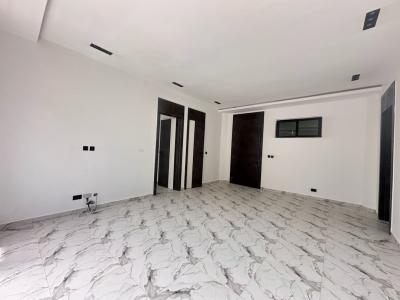 Luxury 2 Bedroom Apartment, Lekki Expressway, Lekki, Lagos, Flat / Apartment for Rent
