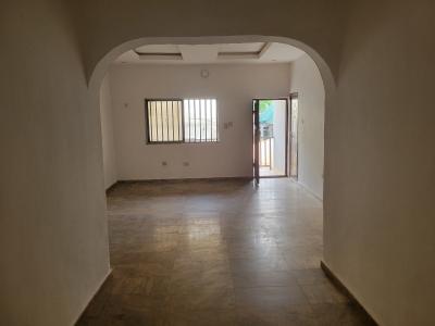Spacious 4 Bedroom Flat, Area 1, Garki, Abuja, Flat / Apartment for Rent