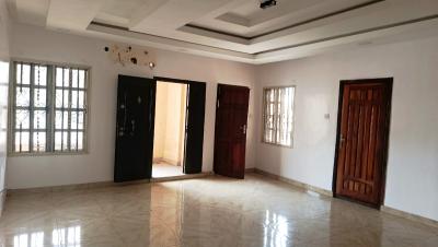 Exclusive All En-suite 3 Bedroom Flat, Upstairs, By Bashir Shittu Avenue, Gra Phase 2, Magodo, Lagos, Flat / Apartment for Rent