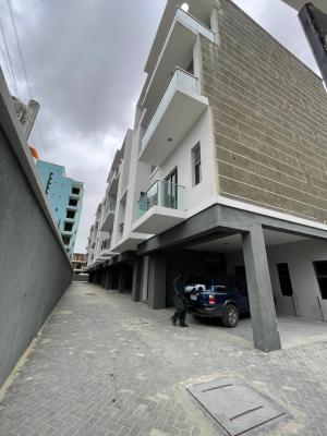 Exquisite 2 Bedroom Penthouse with Pool and Gym in a Serene Location, Lekki Phase 1,lekki Lagos, Lekki Phase 1, Lekki, Lagos, Block of Flats for Sale
