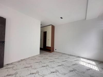 Luxury 2 Bedroom Apartment with Excellent Facilities, Orchid Road, Lekki, Lagos, Flat / Apartment for Rent