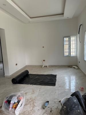 2 Bedroom Bungalow in a Very Spacious, Malivelihood Street, Guzape District, Abuja, Detached Bungalow for Rent