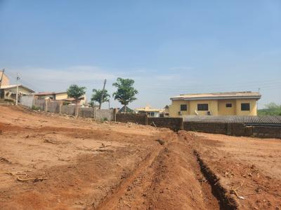 Three Parcel of 400sqm Each, at Main Idi Ishin, Almost on The Tarred Road., Ibadan, Oyo, Land for Sale