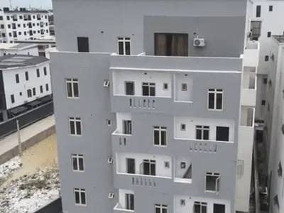 Serviced 2 Bedroom Maisonnettes with Lift