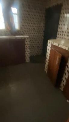 Lovely 2 Bedroom Flat, Ayepe Street Off Dosumu Street Itire, Surulere, Lagos, Flat / Apartment for Rent