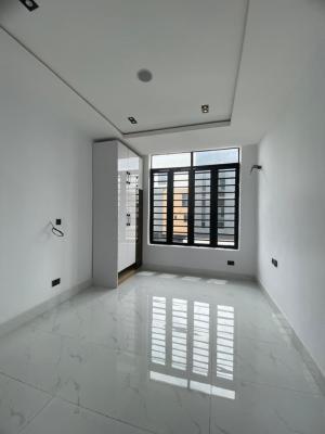 2 Bedroom Apartment, Freedom Way, Lekki Phase 1, Lekki, Lagos, Flat / Apartment for Sale