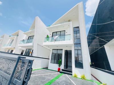 4bedroom Detached Duplex with Bq, Ikota, Lekki, Lagos, Detached Duplex for Sale