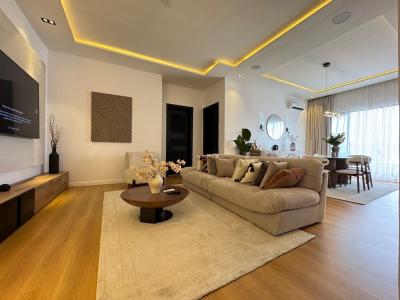 Luxury 2 Bedroom Apartment with Housekeeping and Gymnasium, Swimming Pool,mini Bar,inbuilt Speakers Balcony, Lekki Phase 1, Lekki, Lagos, Flat / Apartment Short Let