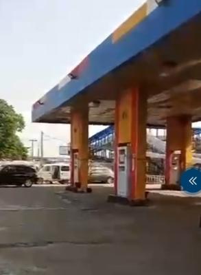 a Functional Filling Station for Se*  Talking to The Semi Mandate, Lagos Abeokuta Express Road Dopemu* on a 2,244 Sq/meters., Dopemu, Agege, Lagos, Filling Station for Sale