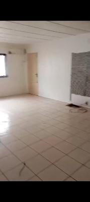 Spacious 3bedroom Flat Upstairs with 2 Balcony and Kitchen Store, John Okafof Estate, Agungi, Lekki, Lagos, Flat / Apartment for Rent