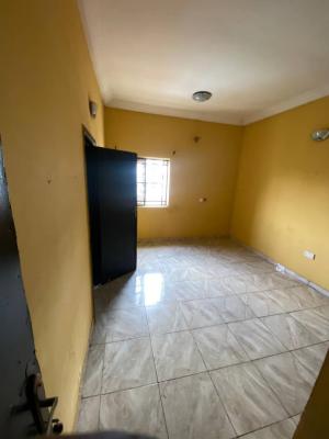 Spacious Room in Shared Flat with Excellent Features, Mobil Road, Ilaje, Ajah, Lagos, Flat / Apartment for Rent