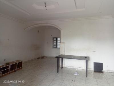 3 Bedroom Luxurious Upstairs Flat, Ogoyo, Close to Lekki Scheme 2., Ilaje, Ajah, Lagos, Flat / Apartment for Rent