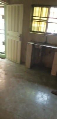 Clean 2 Bedroom @ Faseun Bridge, Off  Dr Fasheun Bridge Bucknoor Estate Lagos, Ago Palace, Isolo, Lagos, Flat / Apartment for Rent